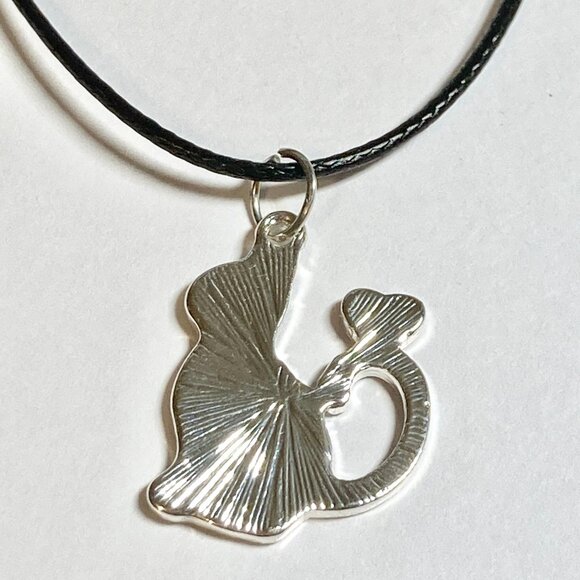 Black Cat Charm Pendant Necklace 16-18" Enamel Red Heart Halloween Cat Lady - Picture 4 of 8